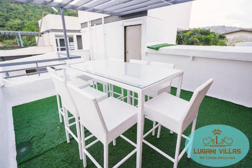 Lugani'S - Ethereum Villa Лонавала Экстерьер фото